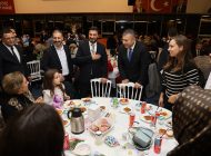 <strong></noscript>BAŞKAN ÖZTEKİN ÖĞRETMENLERLE BULUŞTU</strong>