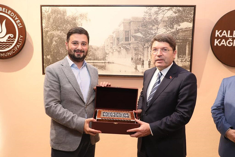 ADALET BAKANI YILMAZ TUNÇ KÂĞITHANE’Yİ ZİYARET ETTİ