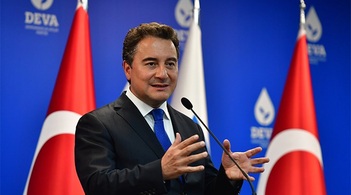 Deva İstanbul’da 13 İlçe Başkanı İstifa Etti