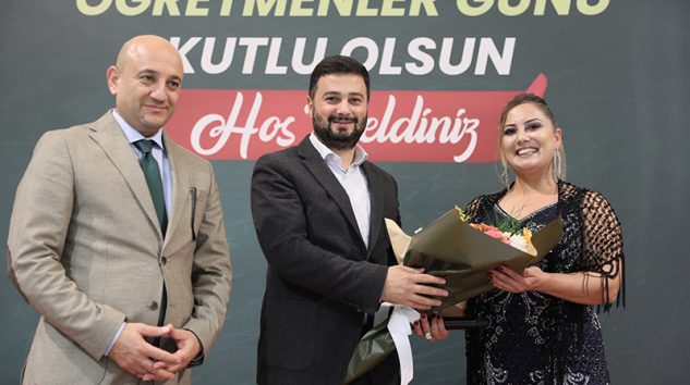 KÂĞITHANE’DE 24 KASIM ÖĞRETMENLER GÜNÜ KUTLANDI