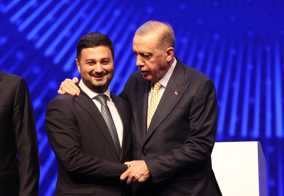  CUMHURBAŞKANI ERDOĞAN’DAN  ÖZTEKİN’E ÖZEL İLGİ VE SEVGİ