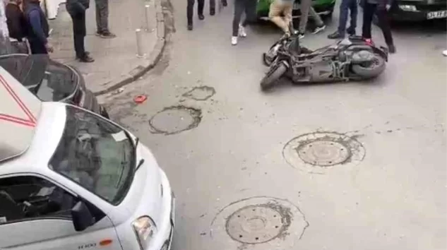 Kağıthane’de Yol Vermeme Kavgası: Araç Sürücüsü Motosikletliye Saldırdı