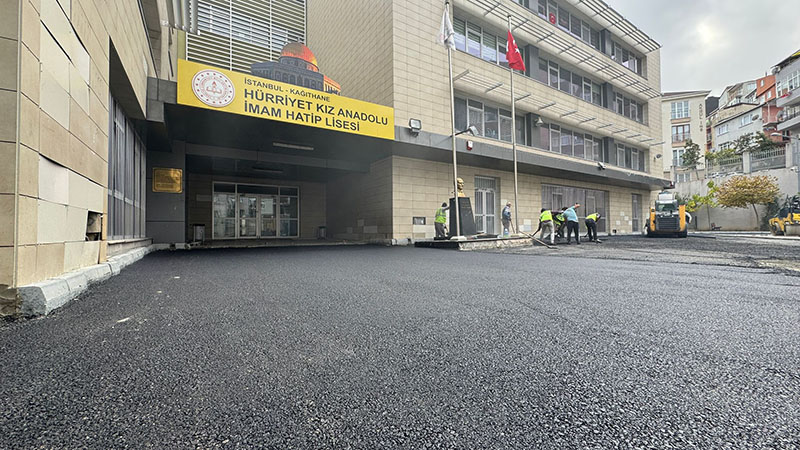 KÂĞITHANE BELEDİYESİ’NDEN İLÇEDEKİ OKULLARDA TEMİZLİK VE BAKIM ÇALIŞMALARI