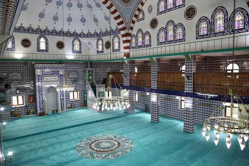 KÂĞITHANE BELEDİYESİ’NDEN RAMAZAN AYINA ÖZEL CAMİ TEMİZLİĞİ