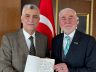 KİTABINI BAKAN BOLAT’A TAKDİM ETTİ