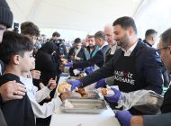 20 bin kişiye 3 ton balık ikramı