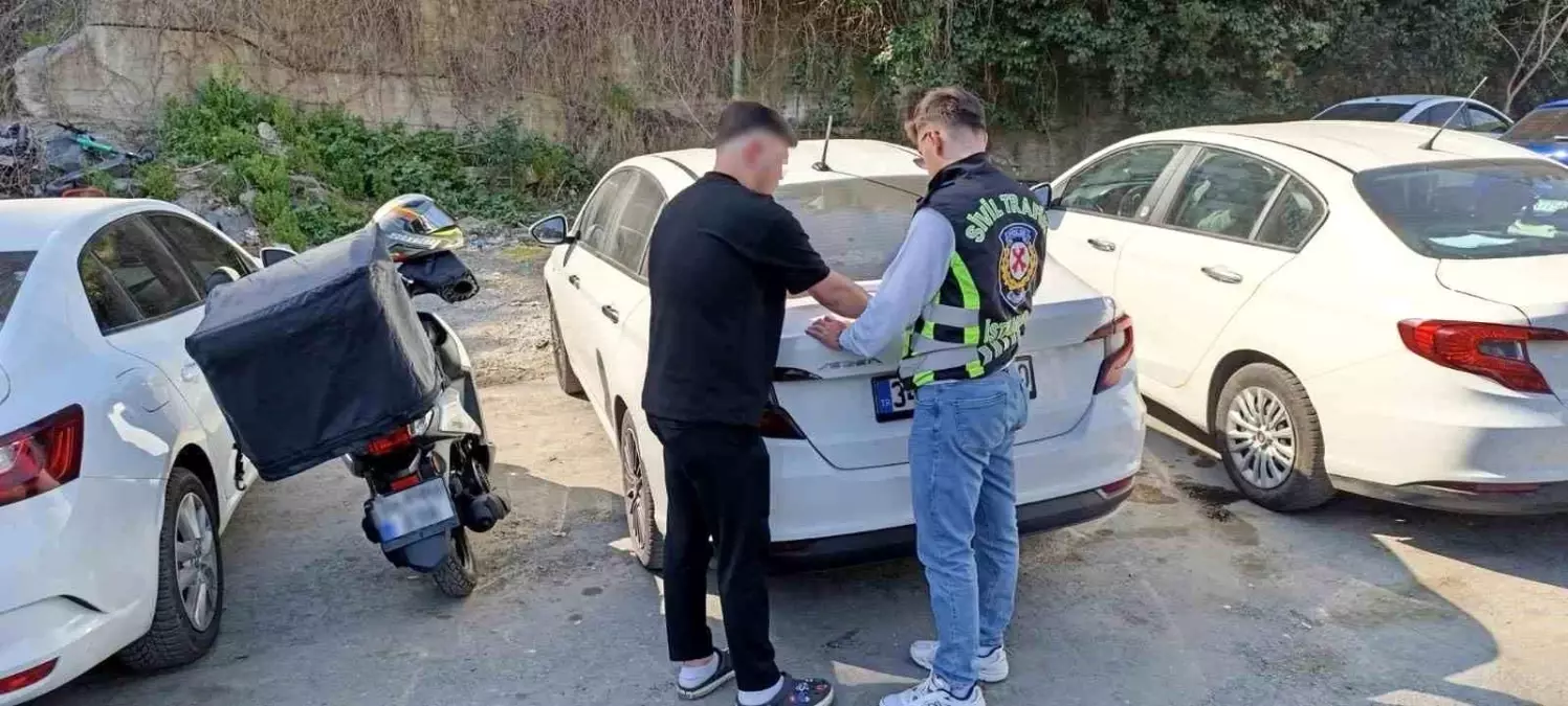 Motosikletli Tekrar Trafiği Tehdit Etti
