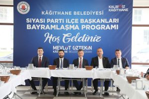 BAYRAMIN ESENLİĞİ SİYASETE DE YANSIDI