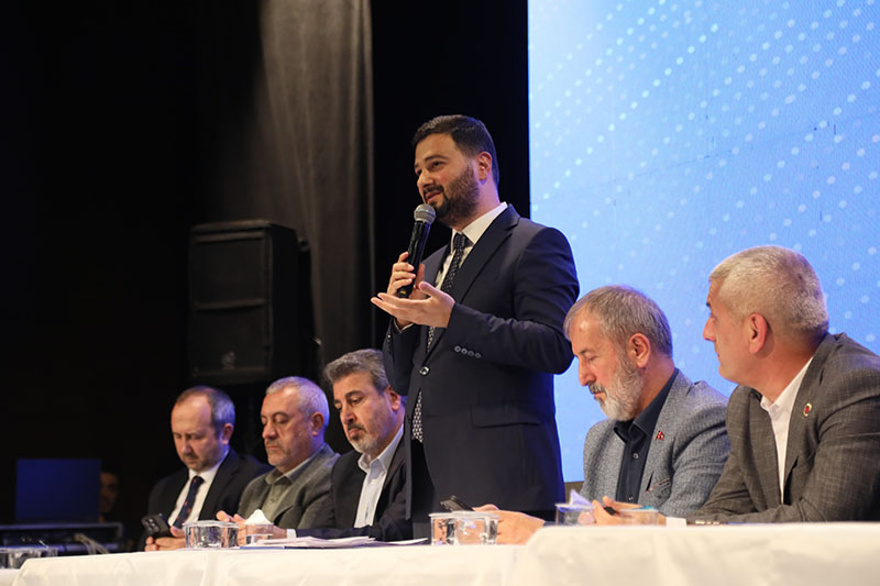 KÂĞITHANE’DE HİZMETLER MAHALLE MAHALLE ANLATILDI