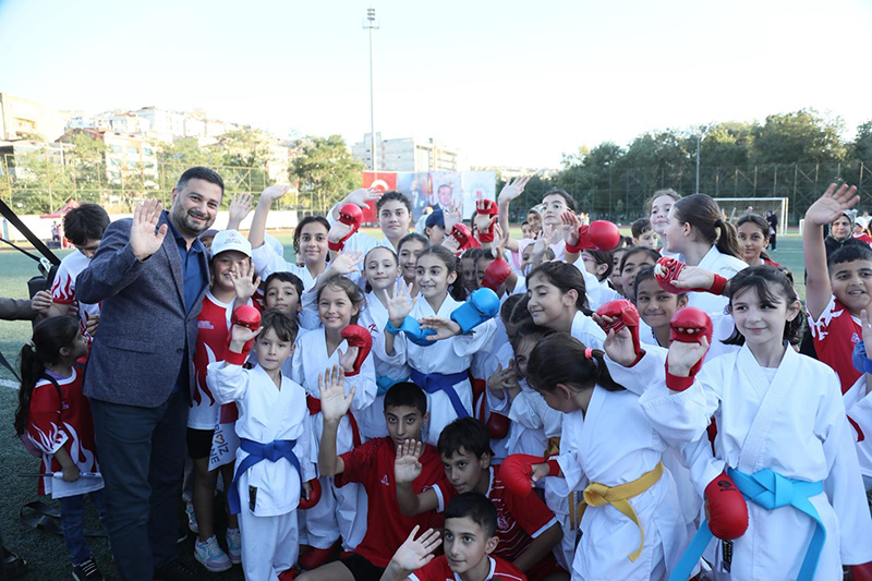 KAĞITHANE’DE 10 BİN ÇOCUK YAZ SPOR OKULLARINDAN MEZUN OLDU