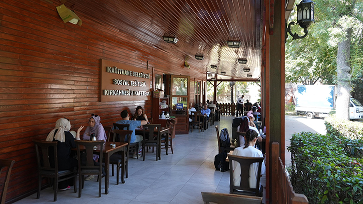 YENİ EĞİTİM YILINA ANNELER İÇİN KEYİFLİ BİR BAŞLANGIÇ