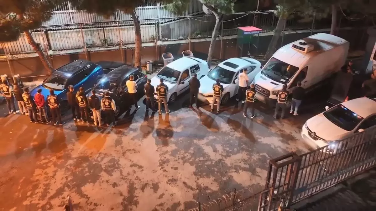 Tüneli kapatıp eğlence yapan gruba ceza yağdı