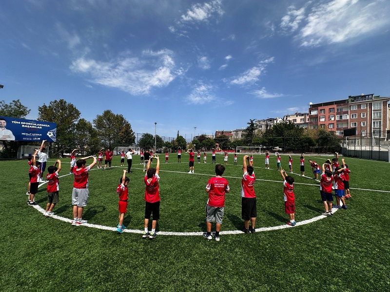 SPORCUHANE PROJESİYLE KÂĞITHANE’YE YENİ NESİL SPOR SAHALARI