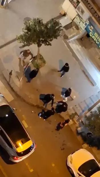 Kağıthane’de kavgada çift bıçakla saldırdı