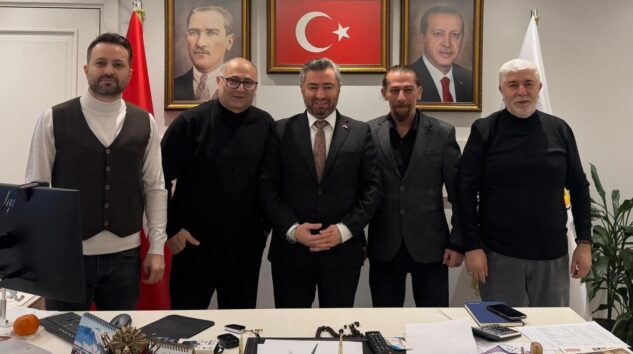 AK Parti Kağıthane Basınını Unutmadı