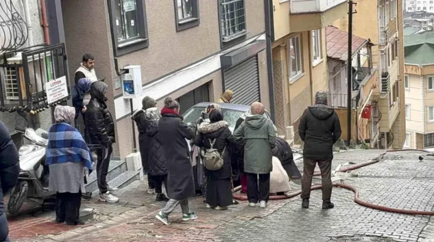 Kağıthane’de Yangın: Daire Kullanılamaz Hale Geldi