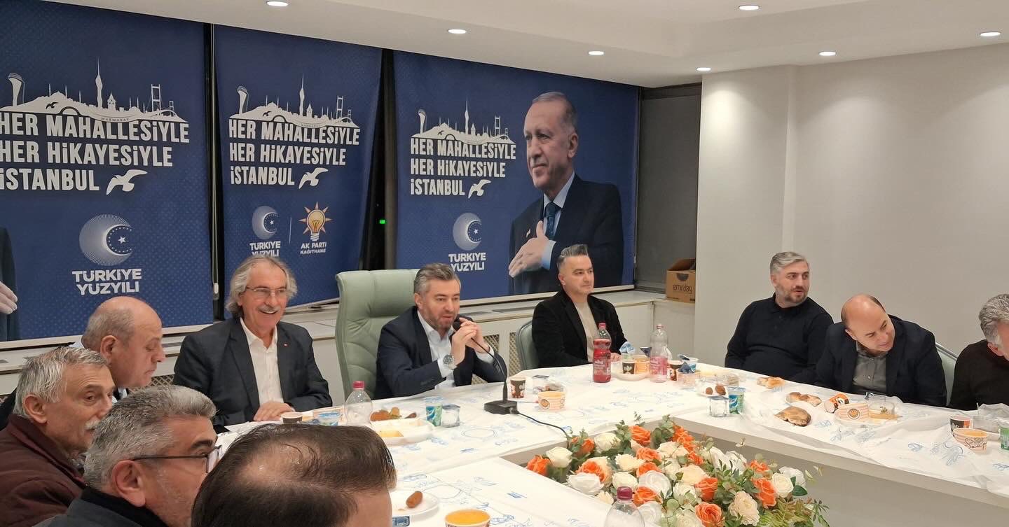 AK PARTİ KAĞITHANE’DEN MERKEZ ESNAFINA İFTAR