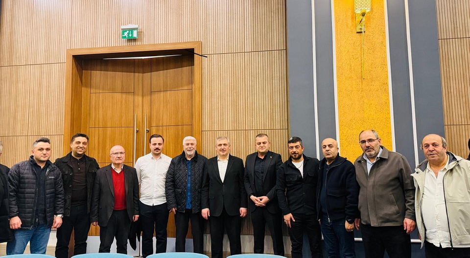 Dostları,  Bilgin’i Yalnız Bırakmadı