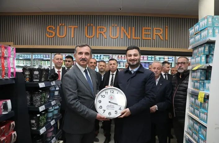 Özenler  Kağıthane’de Onikinci Şubesini Açtı