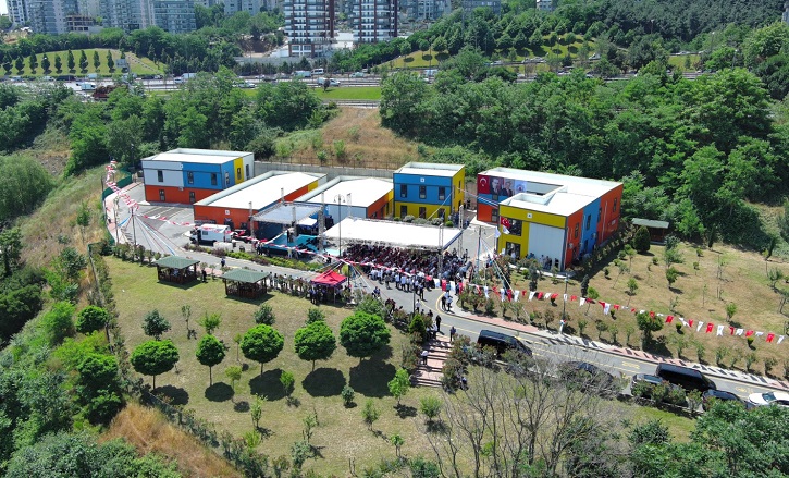 KÂĞITHANE’DE SOKAK HAYVANLARI İÇİN 10 DÖNÜMLÜK DEV REHABİLİTASYON MERKEZİ HİZMETE AÇILDI
