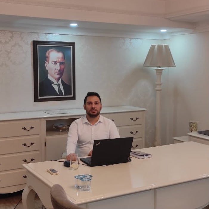 CHP KAĞITHANE İLÇE BAŞKANI BERBEROĞLU GÖREVDEN ALINDI