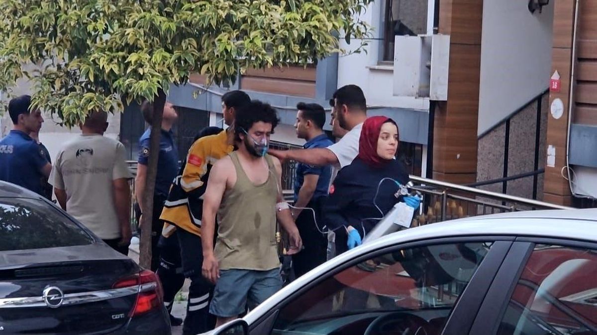 Kağıthane’de Apartmanda Yangın; Yaralılar var