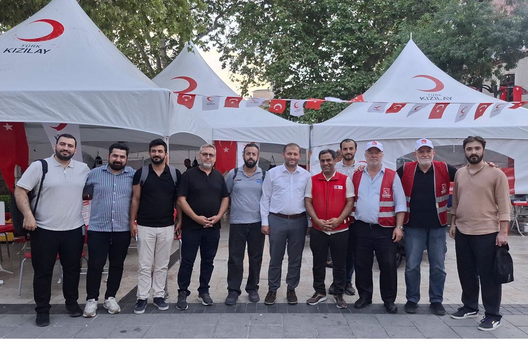 SAADET KAĞITHANE  KAN VERDİ