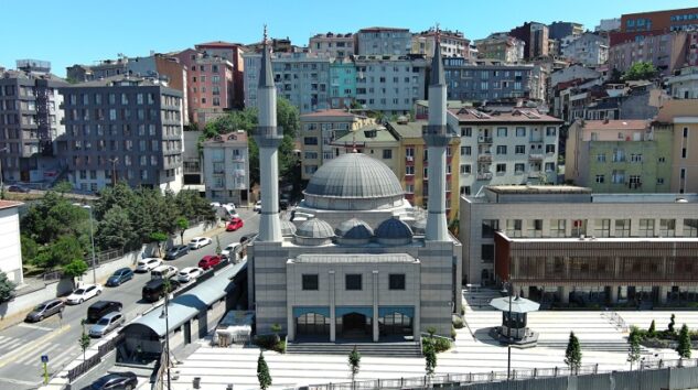 AYAZMA CAMİİ VE KÜLLİYESİ İÇİN SON HAZIRLIKLAR YAPILIYOR