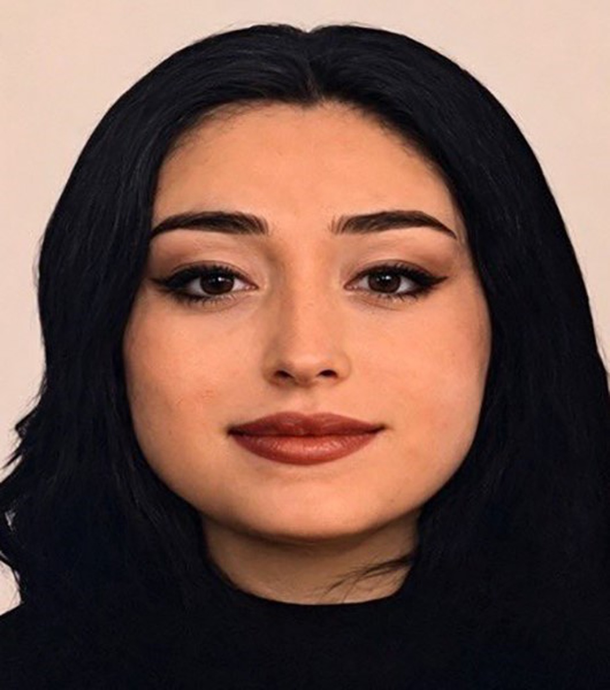 Kağıthane’de 14. kattaki balkondan düşen Nisa Nur Oğul yaşamını yitirdi